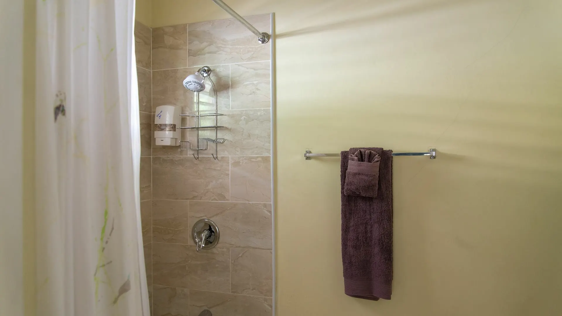 Monimo Ridge Suites Montego Bay Jamaica